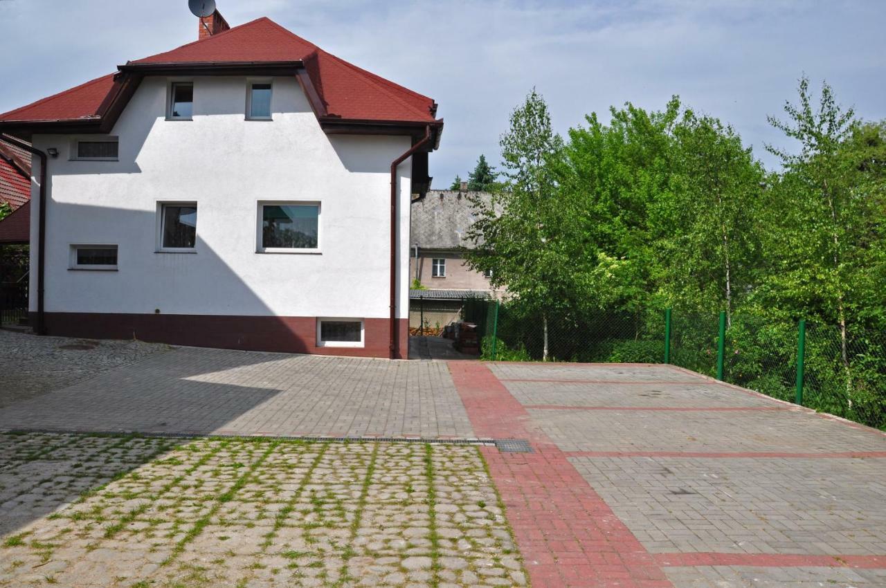 Jaskolka Apartment Ladek-Zdroj Exterior photo